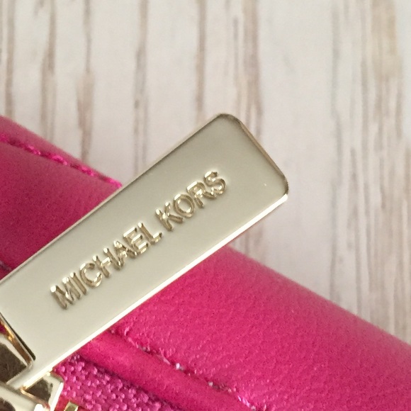 Michael Kors Electric Pink Large Trifold Wallet - Picture 4 of 8
